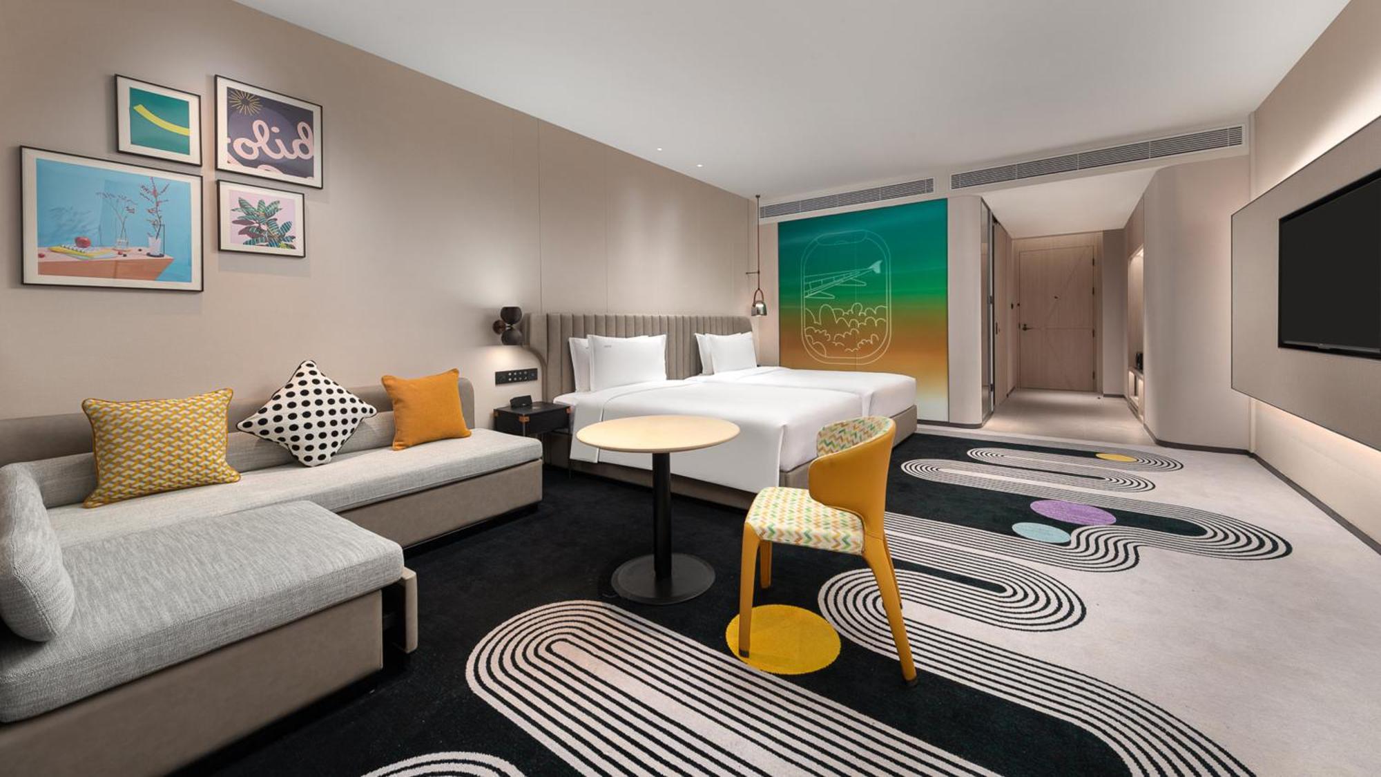 Pudong Airport, An Ihg 5*