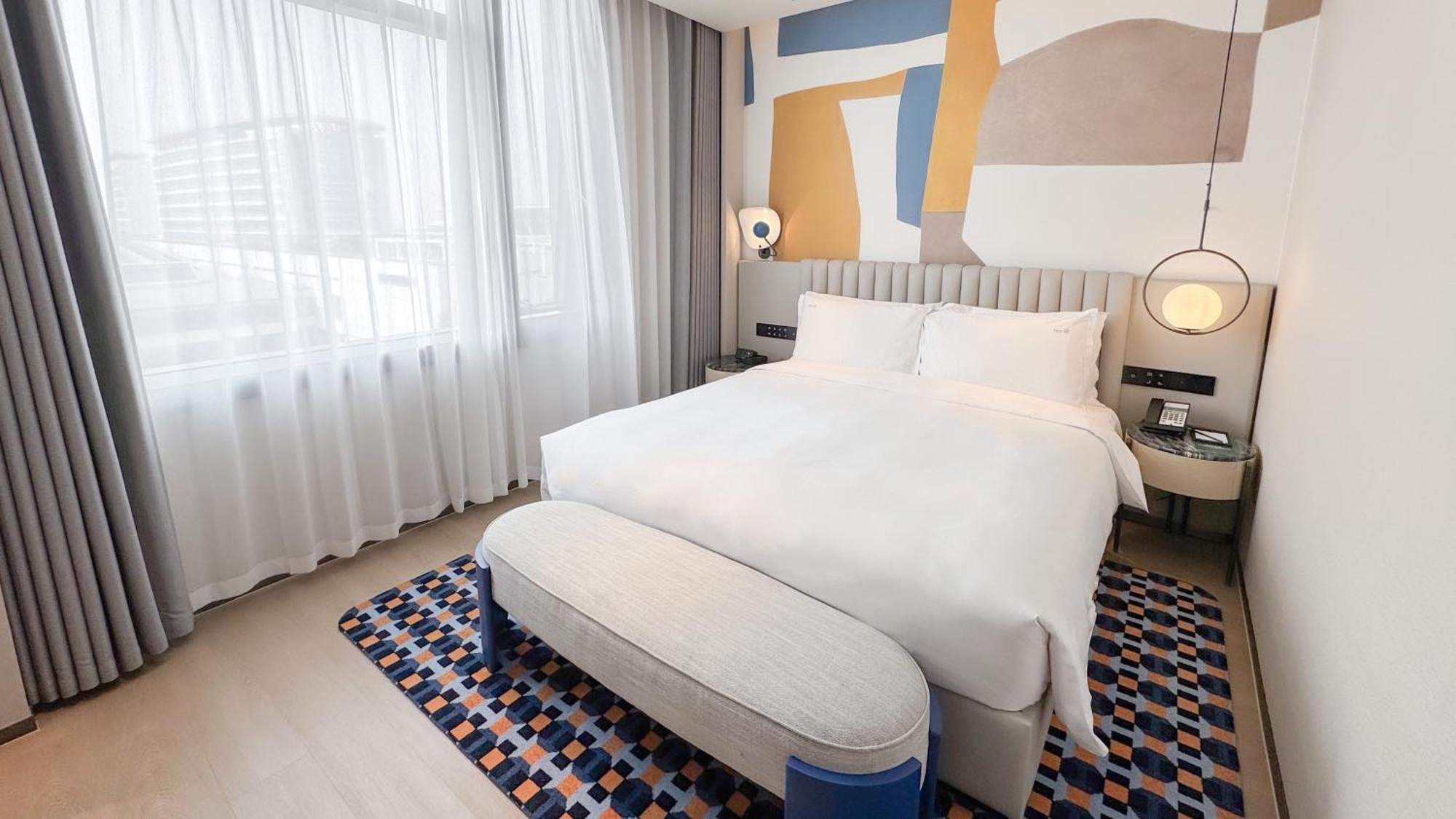 Hotel Pudong Airport, An Ihg 5*