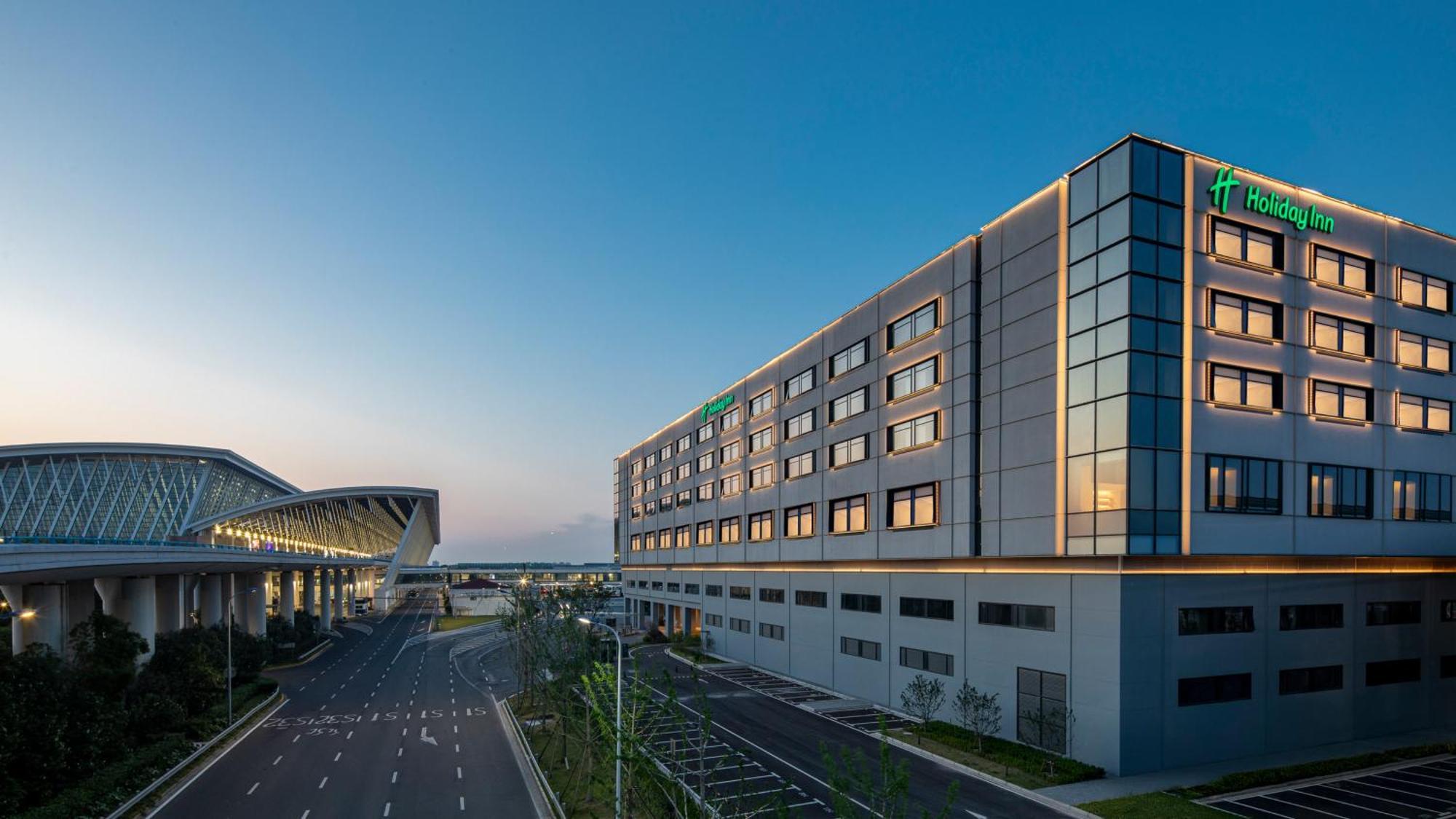 Hotel Pudong Airport, An Ihg Shanghai